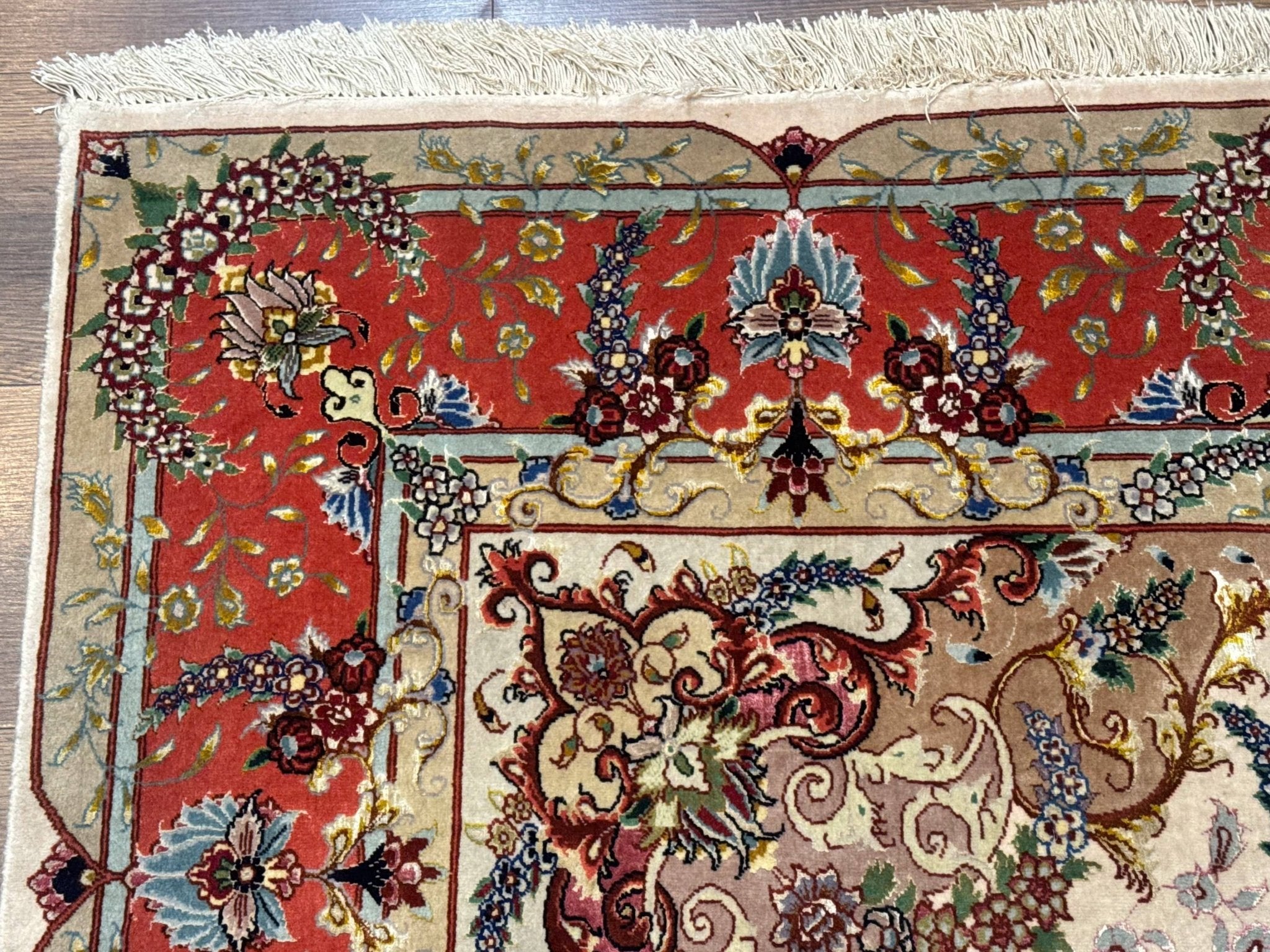 Wonderful Persian Tabriz Rug 5x7, Very Fine 440 KPSI, Ivory and Coral, Rare - Jewel RugsShopify CollectiveHUNTEDFOX - Wonderful Persian Tabriz Rug 5x7, Very Fine 440 KPSI, Ivory and Coral, Rare
