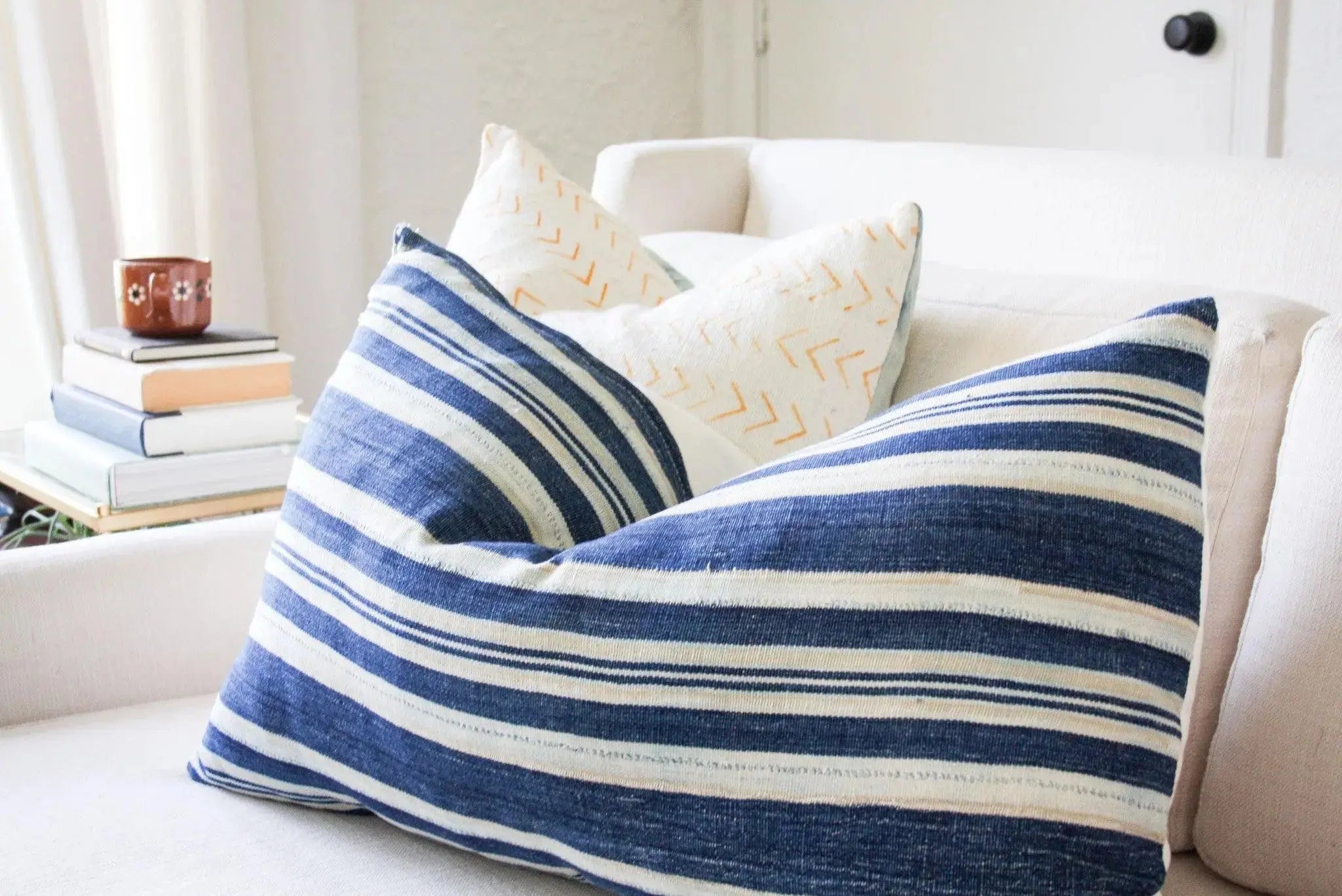 Blue &amp; White Striped Pillow - HUNTEDFOX